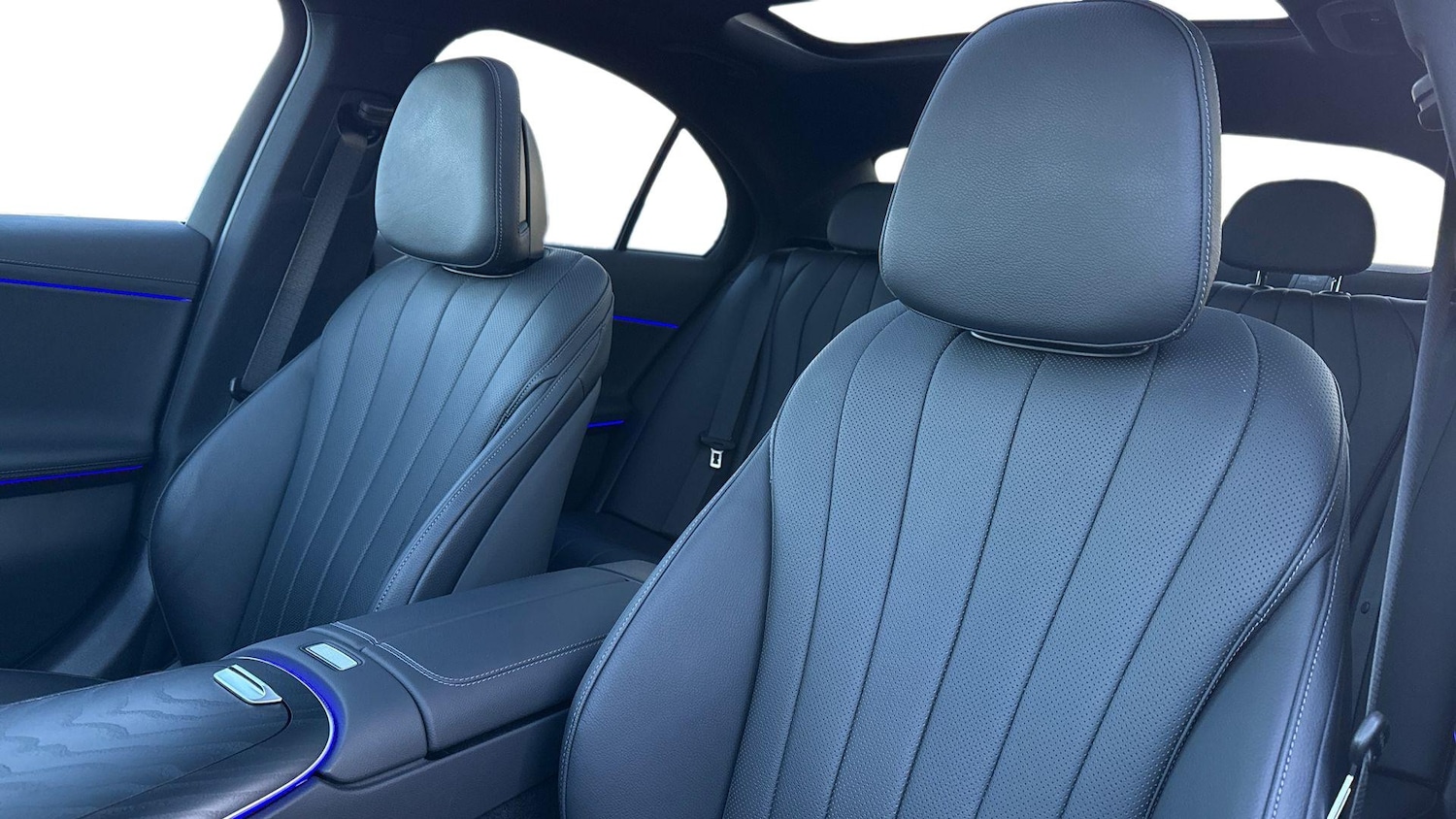 Used Mercedes-Benz E Class 2025 for sale - 77368304: Photo 11