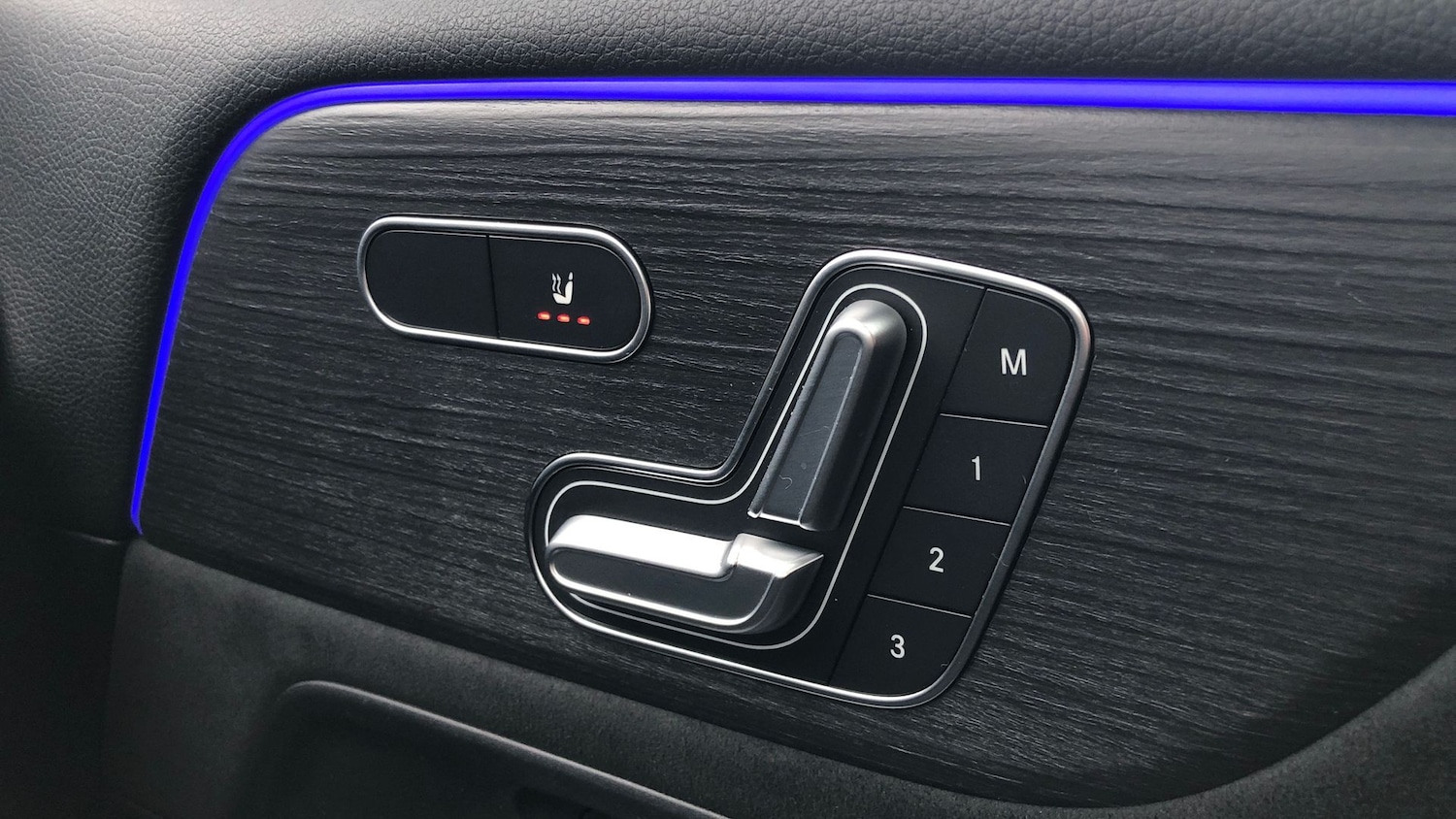 Used Mercedes-Benz EQB 2024 for sale - 76413448: Photo 29