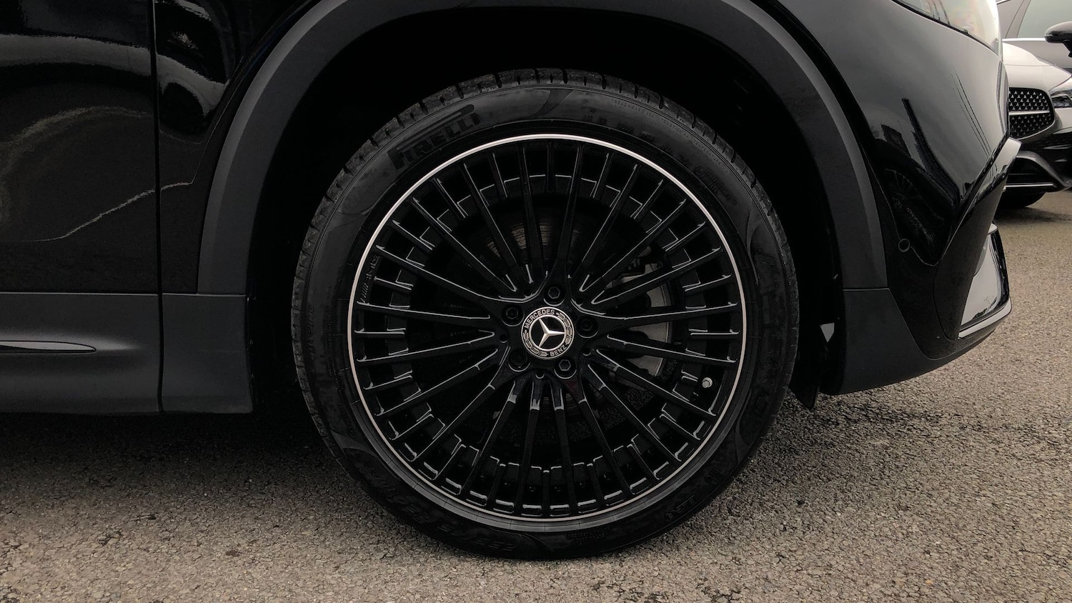 Used Mercedes-Benz EQB 2024 for sale - 76413448: Photo 5