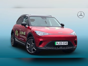 2025 (25) - 200kW Pro + 66kWh 5dr Auto