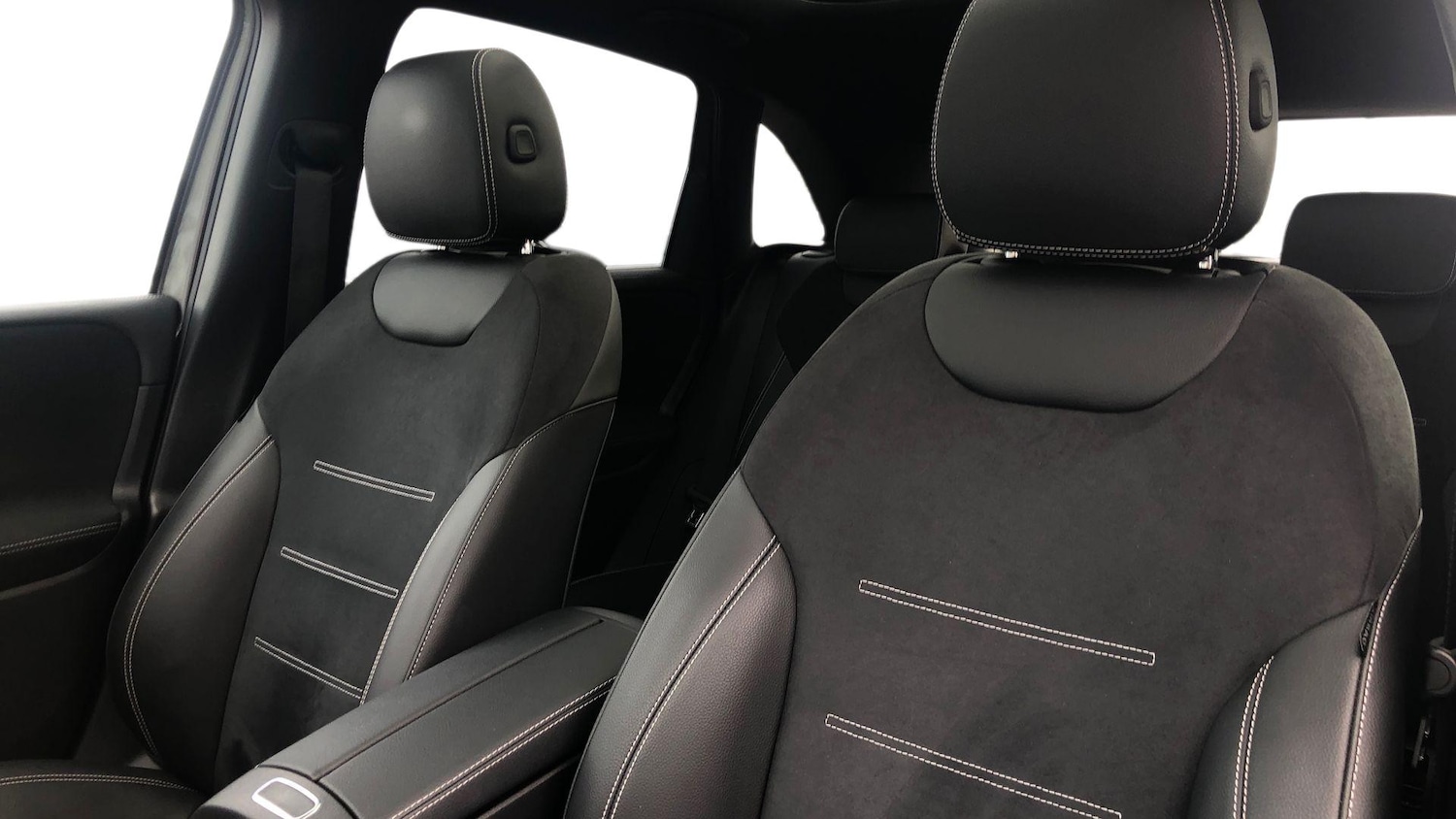 Used Mercedes-Benz B Class 2022 for sale - 76545883: Photo 11