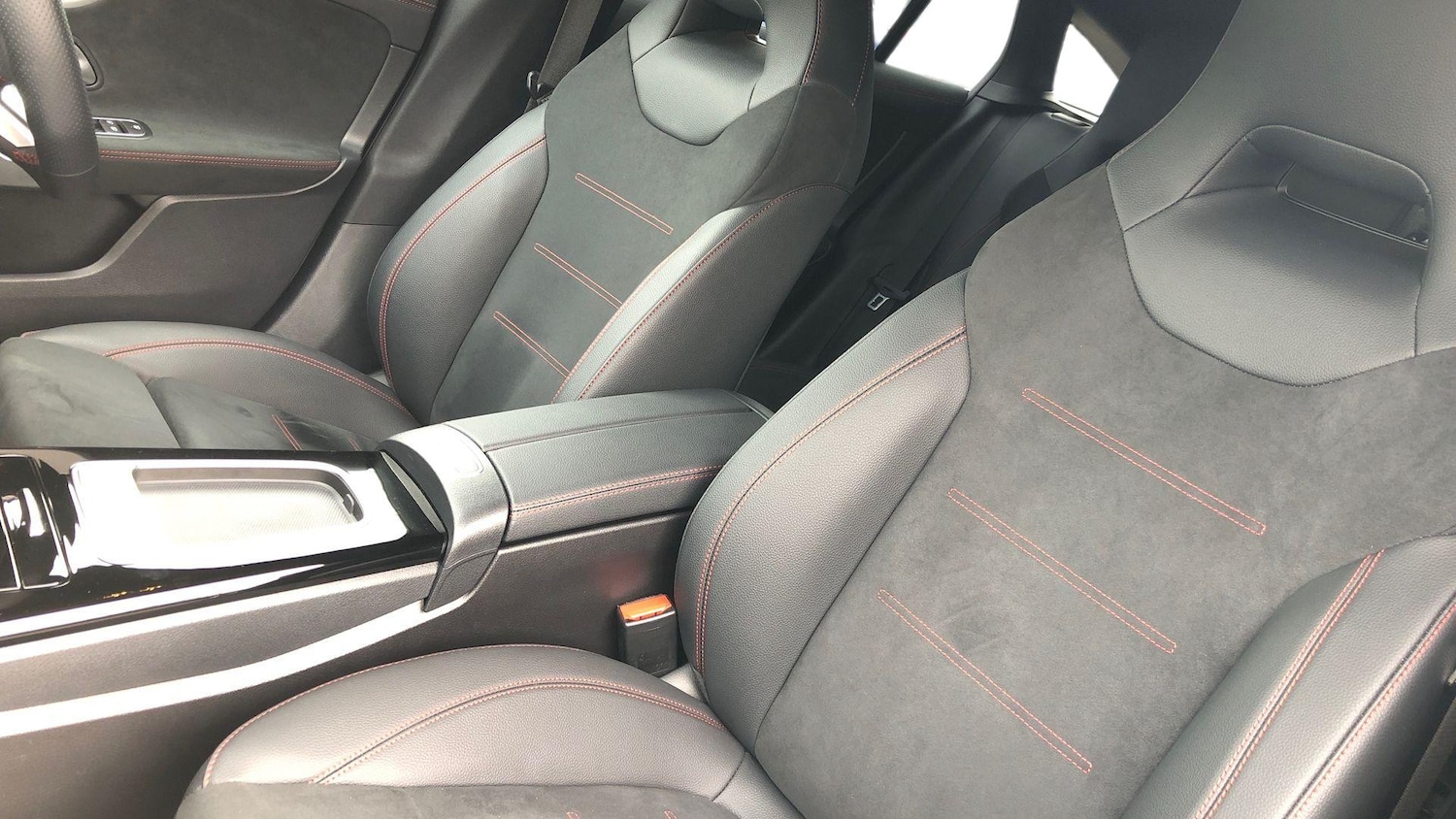 Used Mercedes-Benz CLA 2025 for sale - 76413592: Photo 11