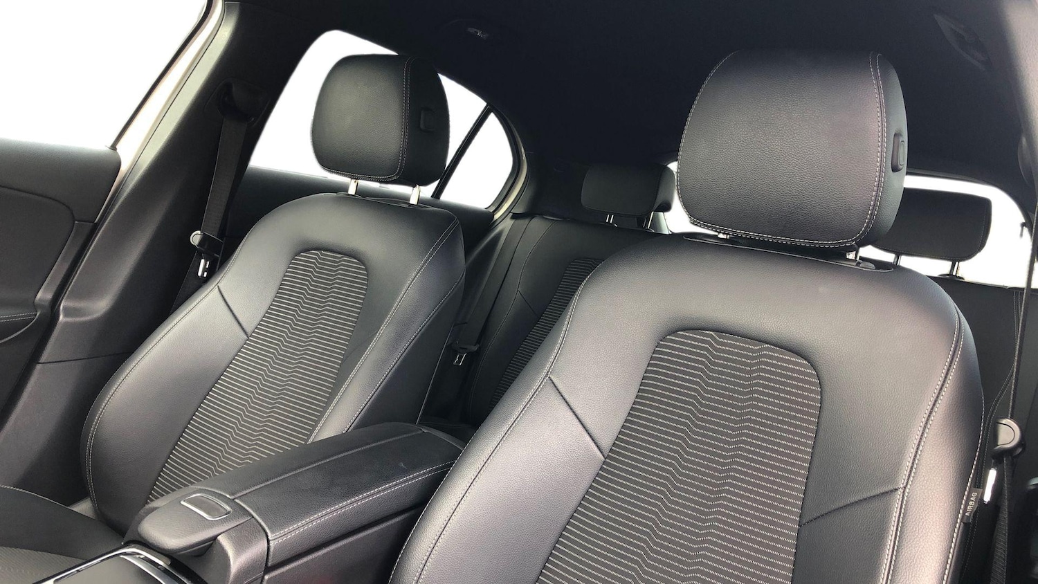 Used Mercedes-Benz A-Class 2019 for sale - 76763288: Photo 11