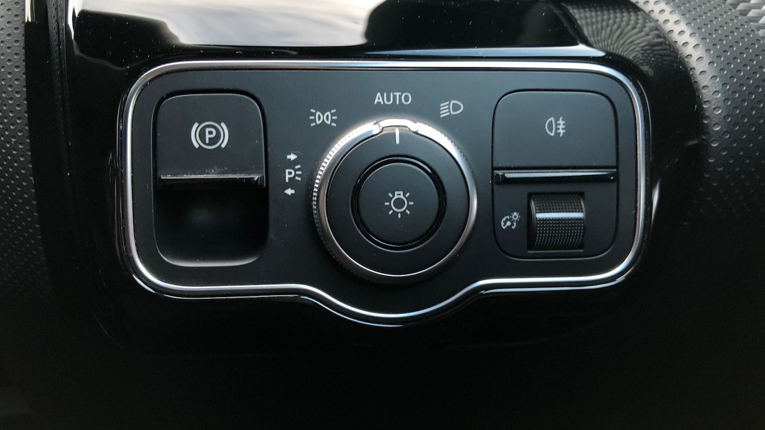 Used Mercedes-Benz A-Class 2019 for sale - 76763288: Photo 36