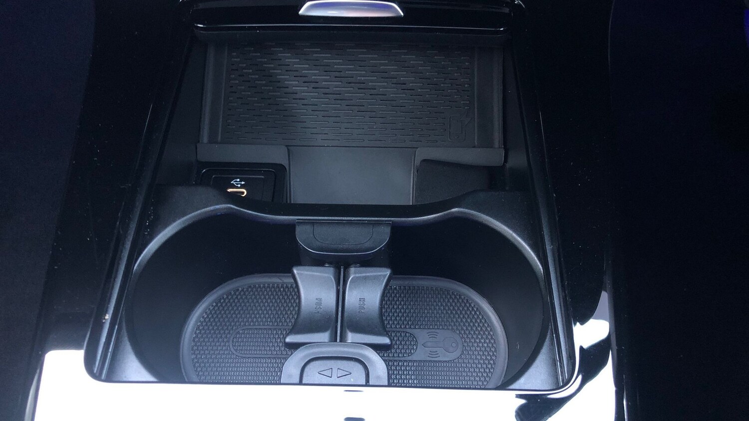 Used Mercedes-Benz CLA 2024 for sale - 76560220: Photo 28