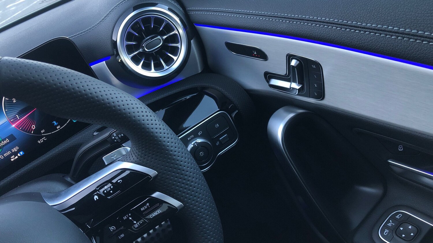 Used Mercedes-Benz CLA 2024 for sale - 76560220: Photo 29