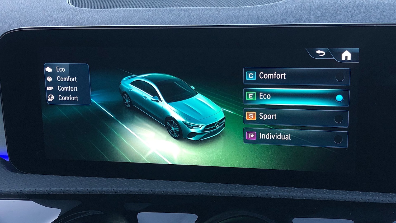 Used Mercedes-Benz CLA 2024 for sale - 76560220: Photo 34