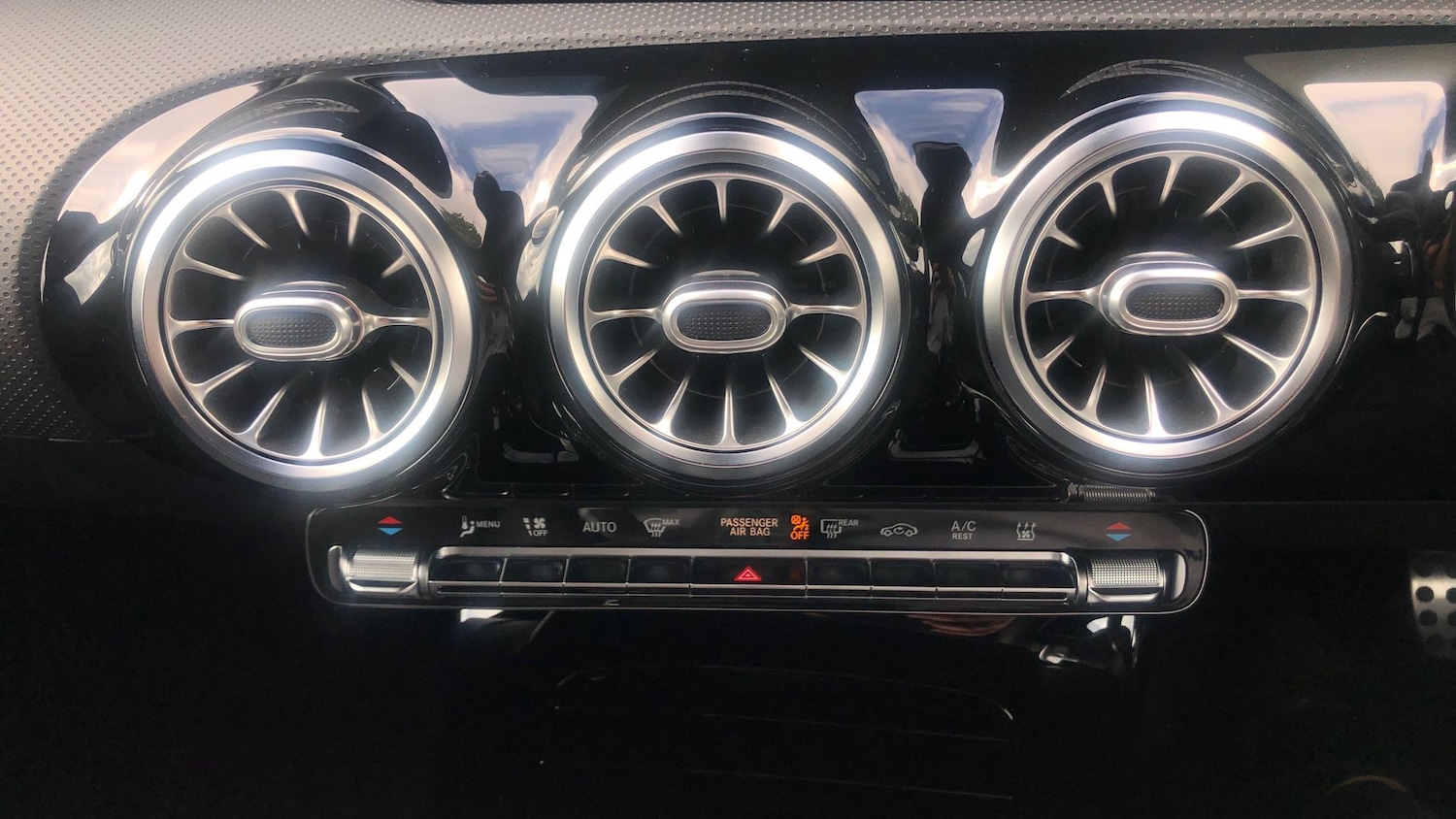 Used Mercedes-Benz A-Class 2020 for sale - 76581285: Photo 25