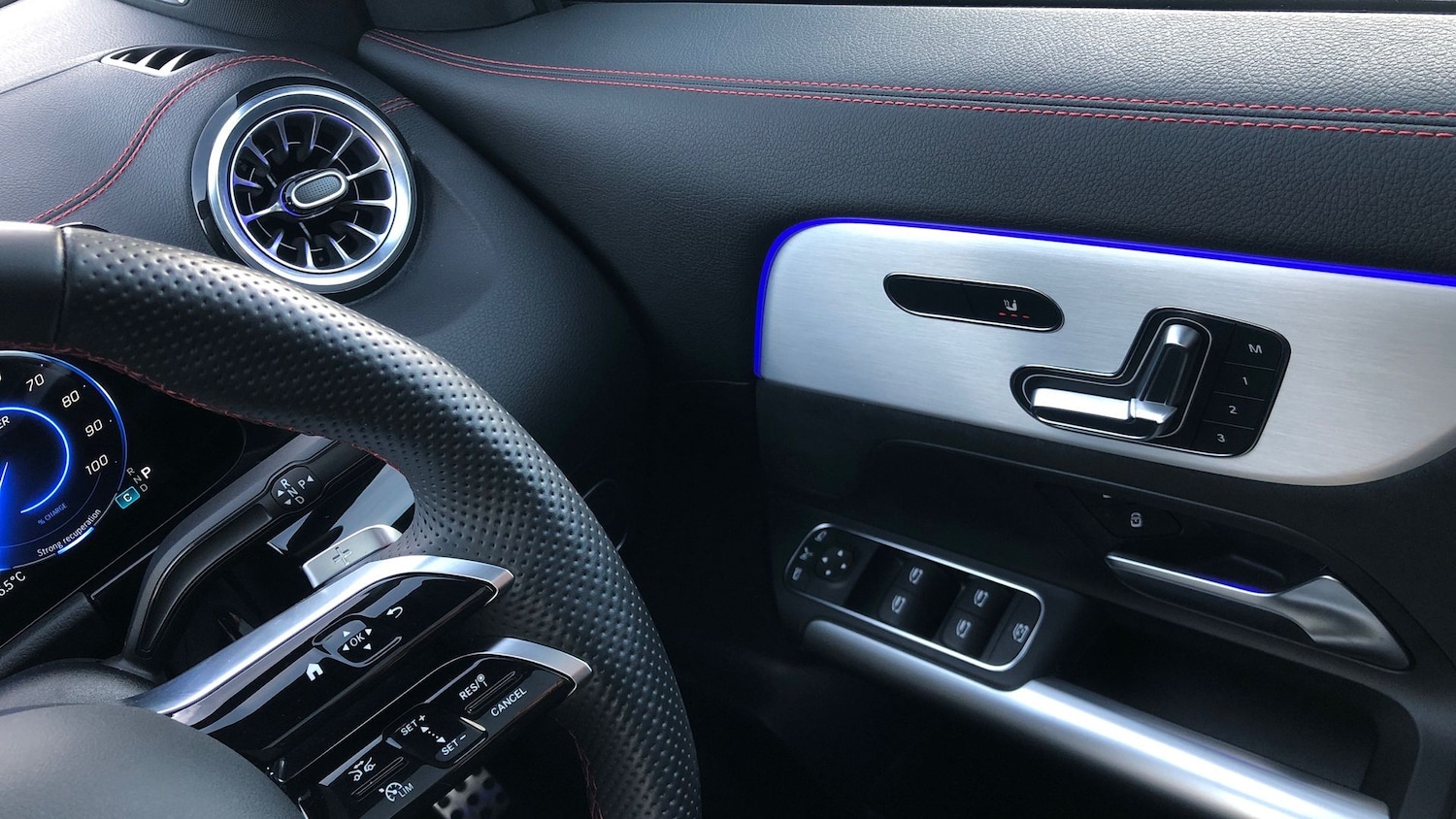 Used Mercedes-Benz EQA 2024 for sale - 77106999: Photo 31