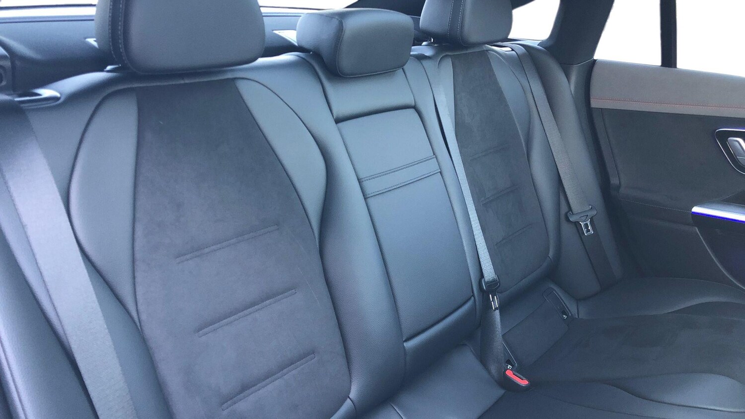 Used Mercedes-Benz EQA 2024 for sale - 76949466: Photo 12