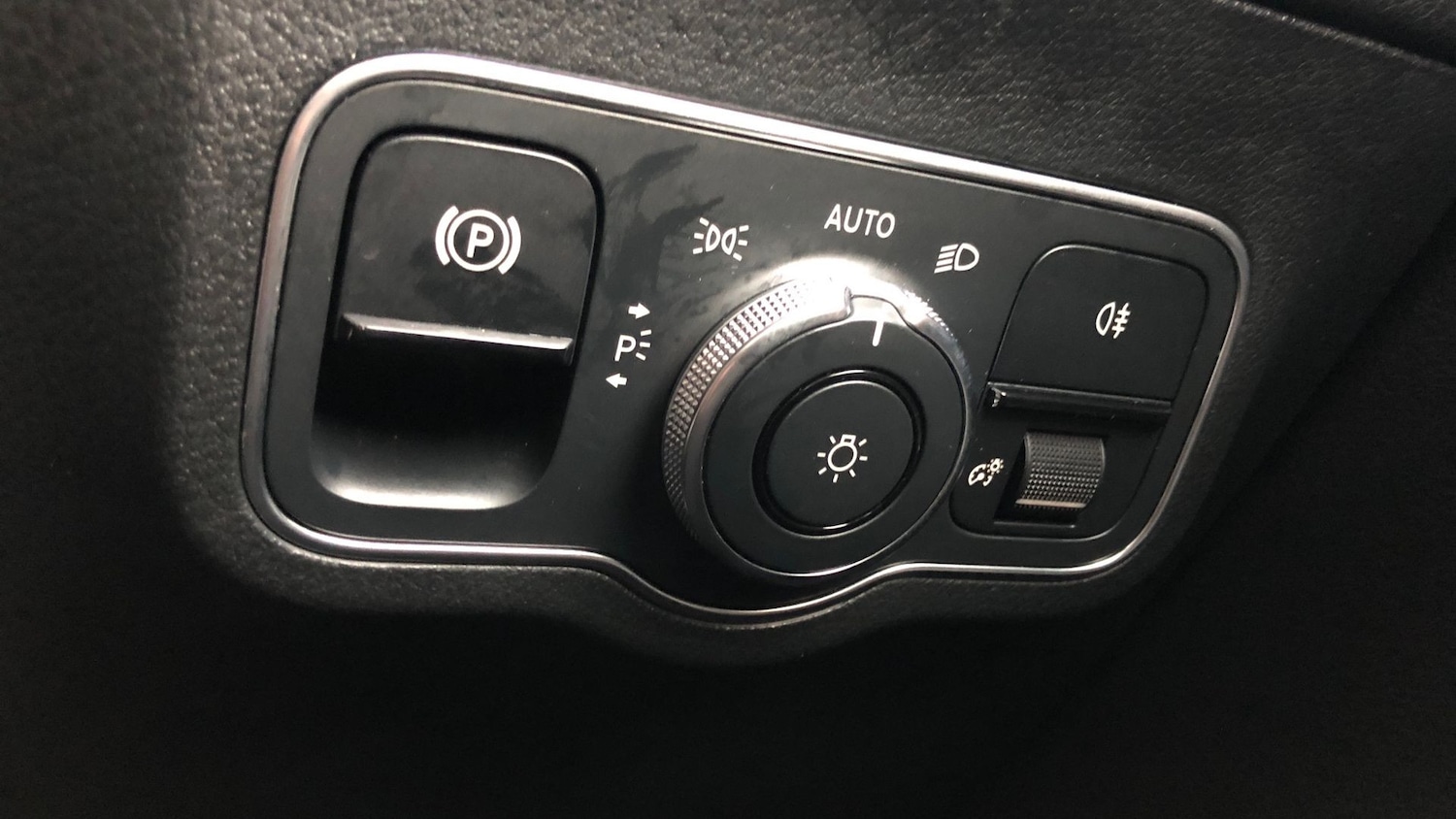 Used Mercedes-Benz EQA 2022 for sale - 77104615: Photo 34