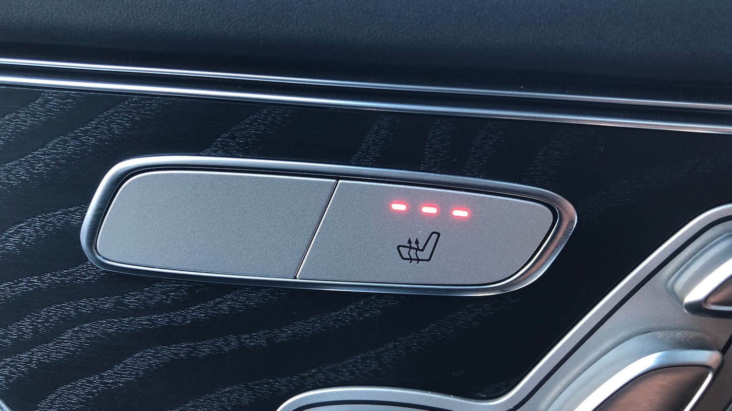 Used Mercedes-Benz EQC 2023 for sale - 77605365: Photo 27