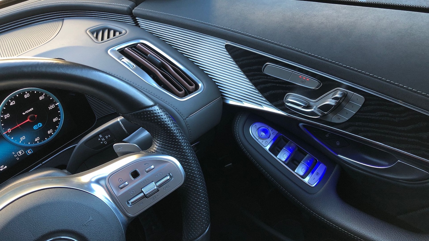 Used Mercedes-Benz EQC 2023 for sale - 77605365: Photo 29