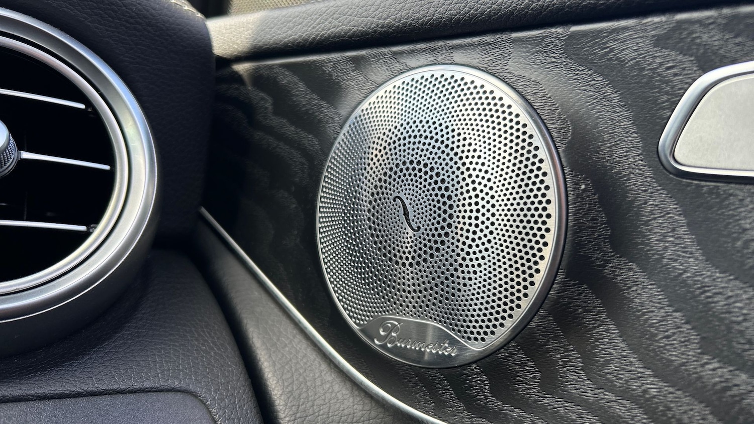 Used Mercedes-Benz GLC 2021 for sale - 76413623: Photo 24