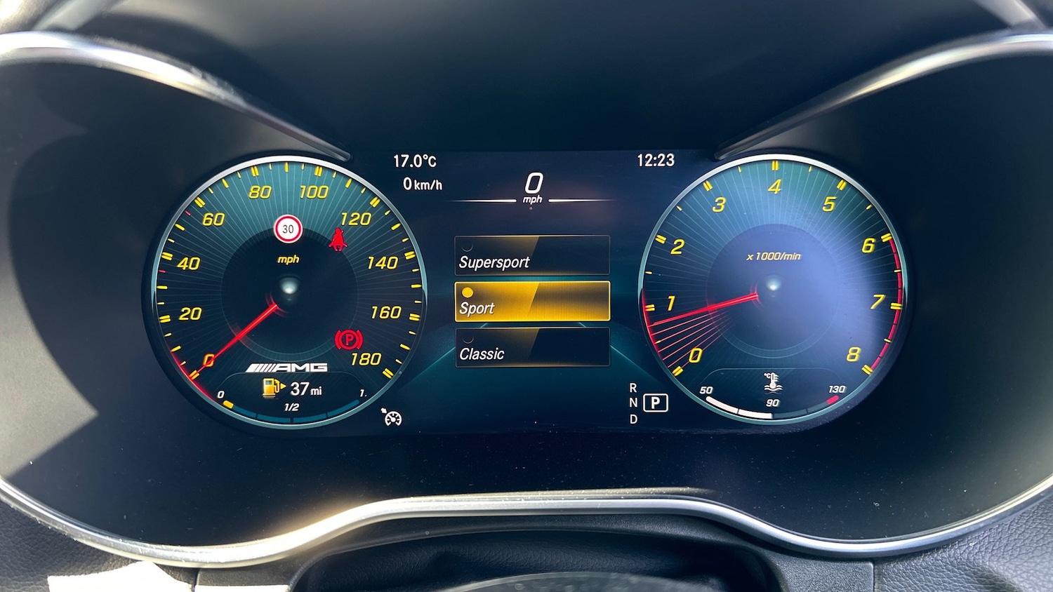 Used Mercedes-Benz GLC 2021 for sale - 76413623: Photo 32