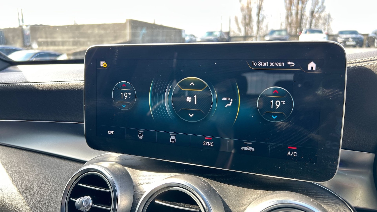 Used Mercedes-Benz GLC 2021 for sale - 76413623: Photo 34