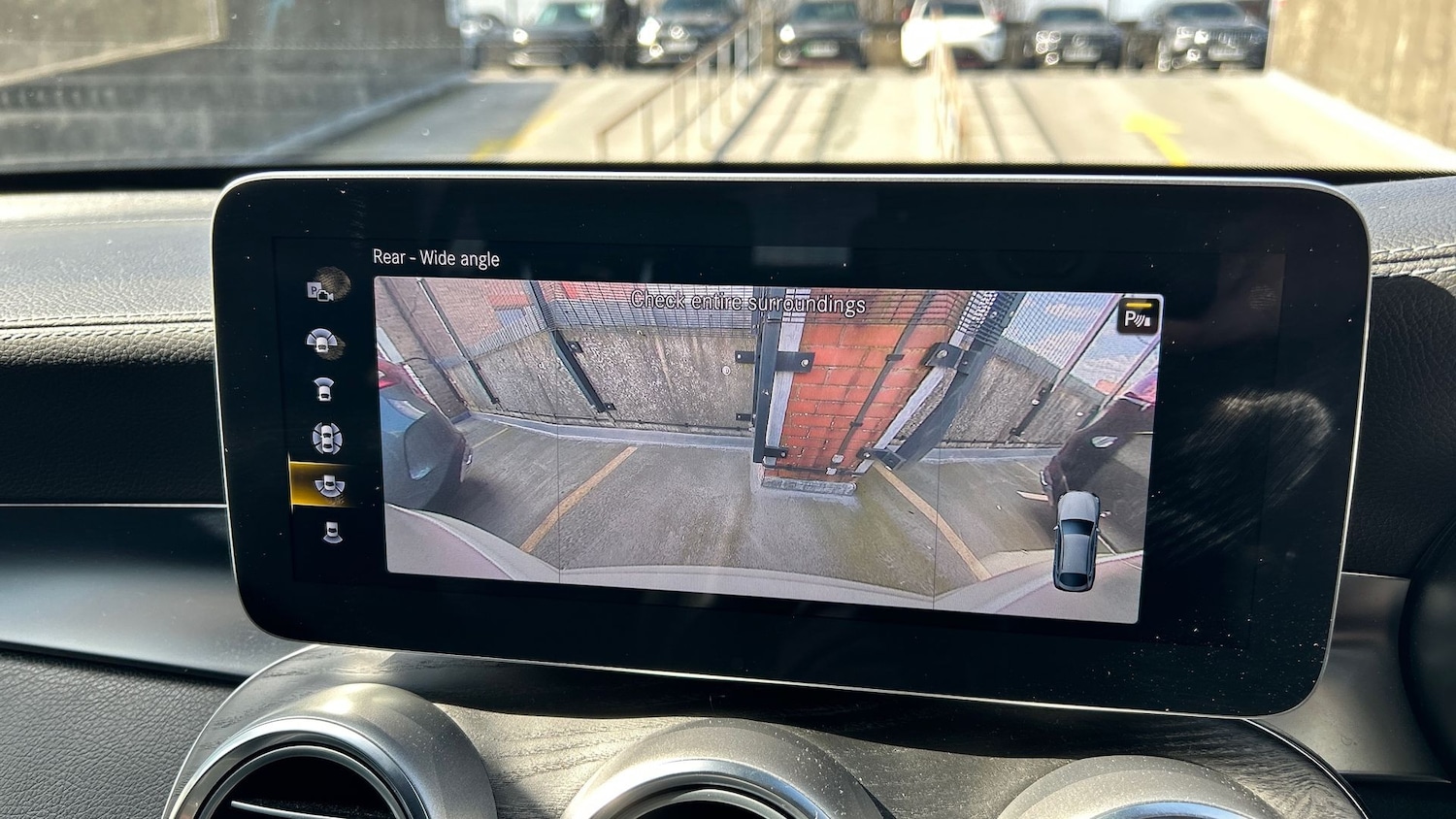 Used Mercedes-Benz GLC 2021 for sale - 76413623: Photo 38