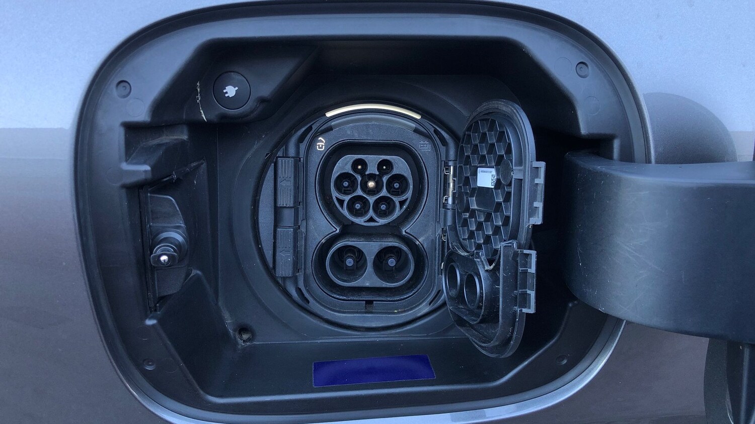 Used Mercedes-Benz EQA 2021 for sale - 76560225: Photo 27