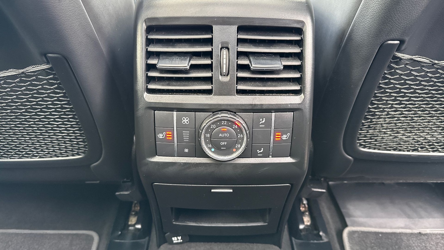 Used Mercedes-Benz GLE 2017 for sale - 77610674: Photo 27