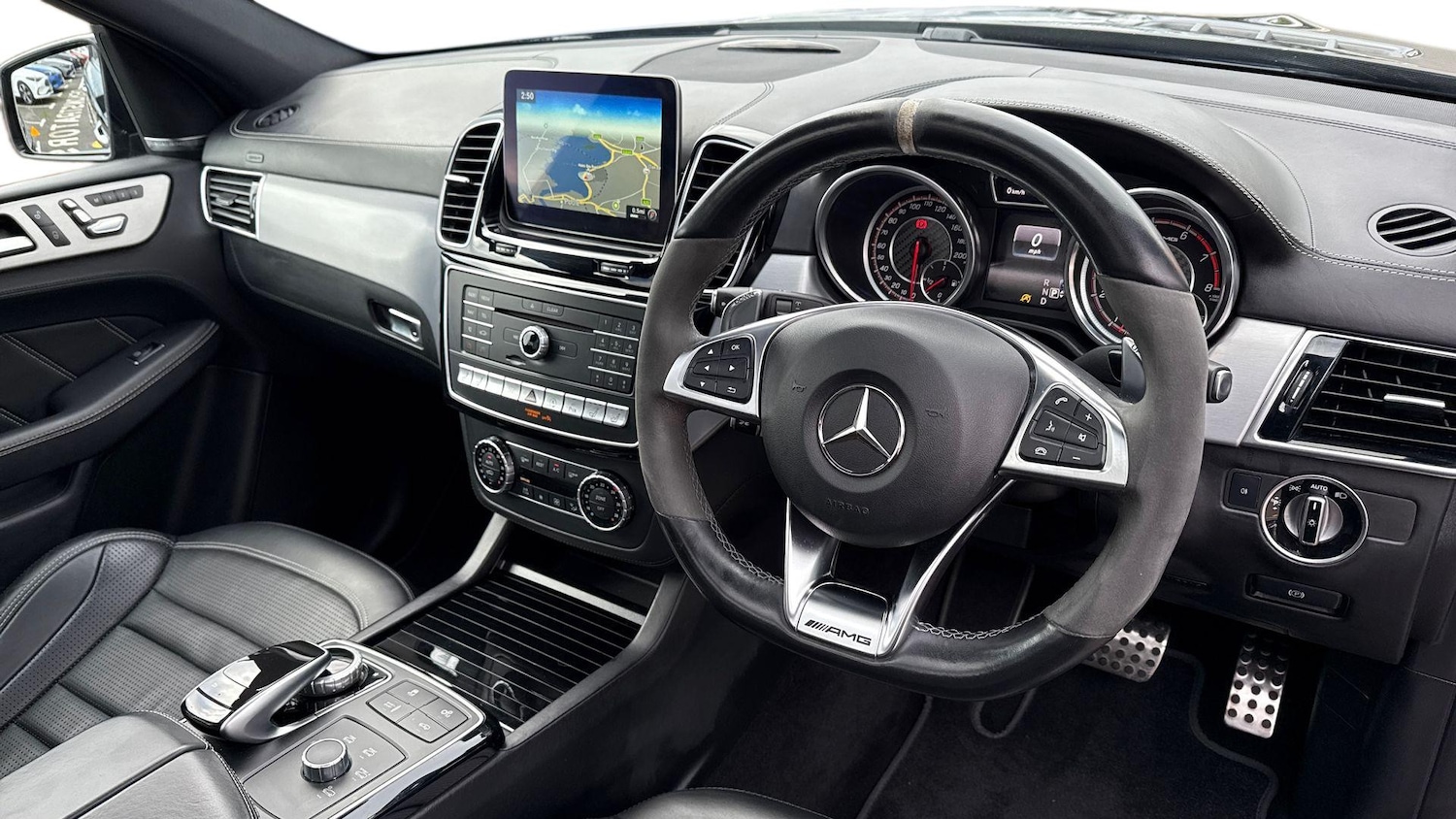 Used Mercedes-Benz GLE 2017 for sale - 77610674: Photo 3