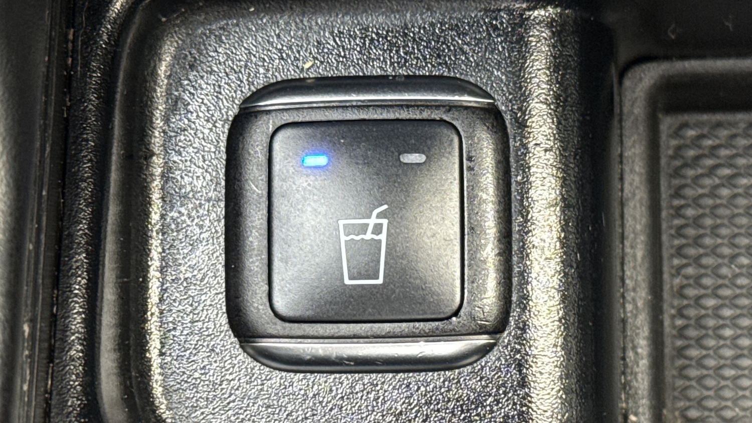 Used Mercedes-Benz GLE 2017 for sale - 77610674: Photo 37