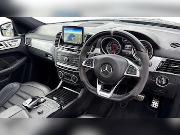 Used Mercedes-Benz GLE 2017 for sale - 77610674: Photo