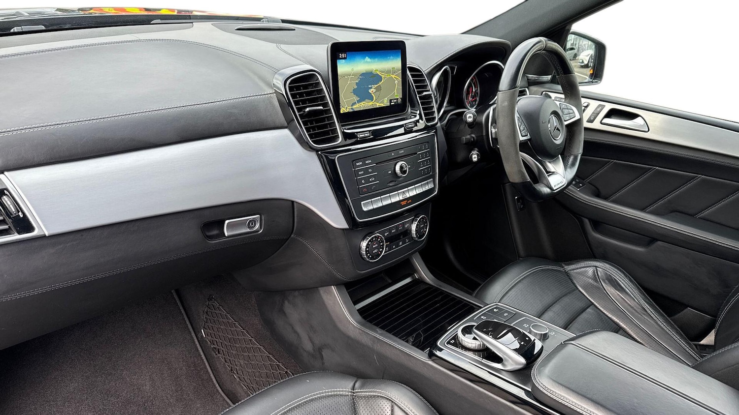 Used Mercedes-Benz GLE 2017 for sale - 77610674: Photo 8