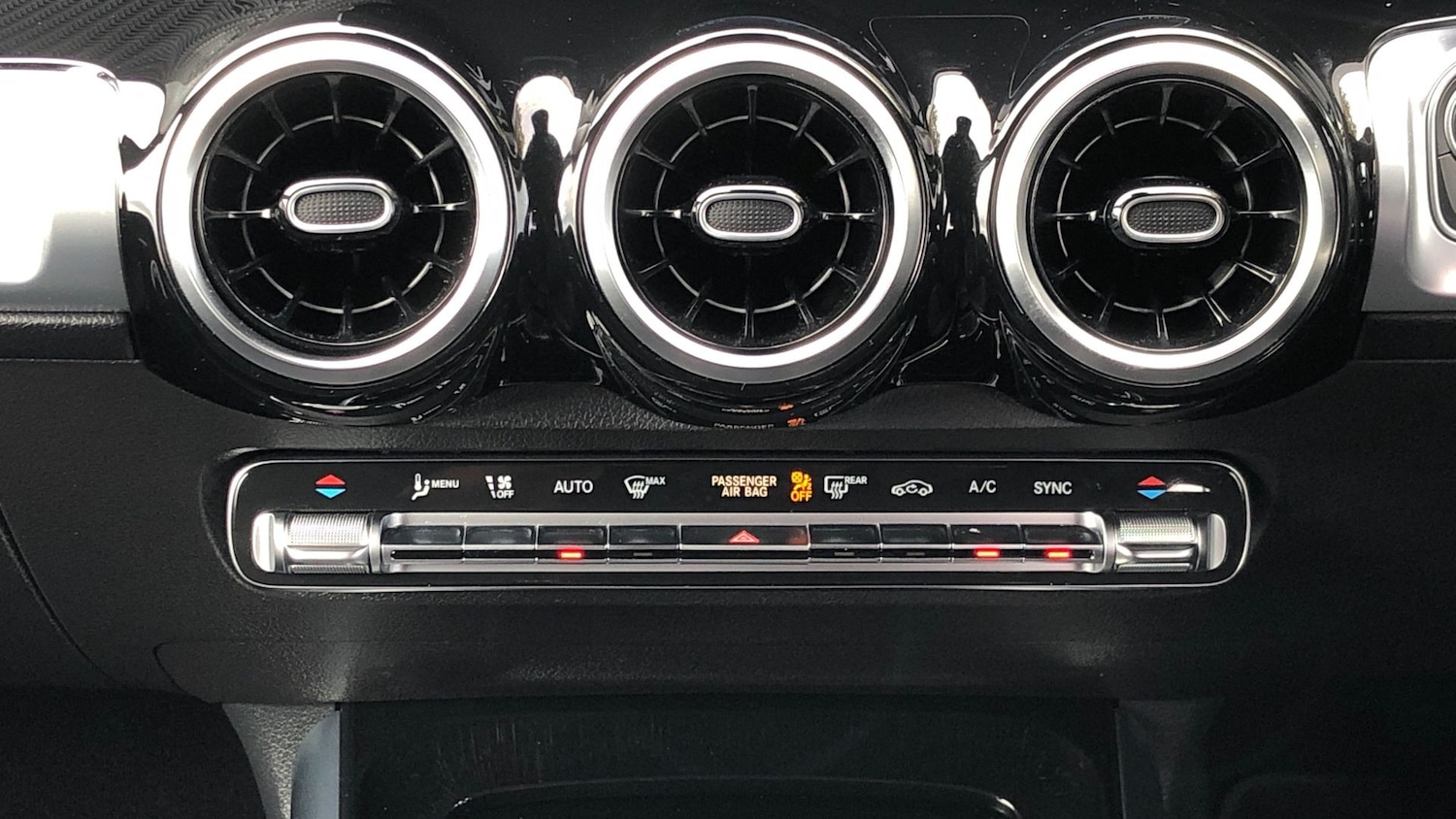 Used Mercedes-Benz GLB 2021 for sale - 76413637: Photo 38