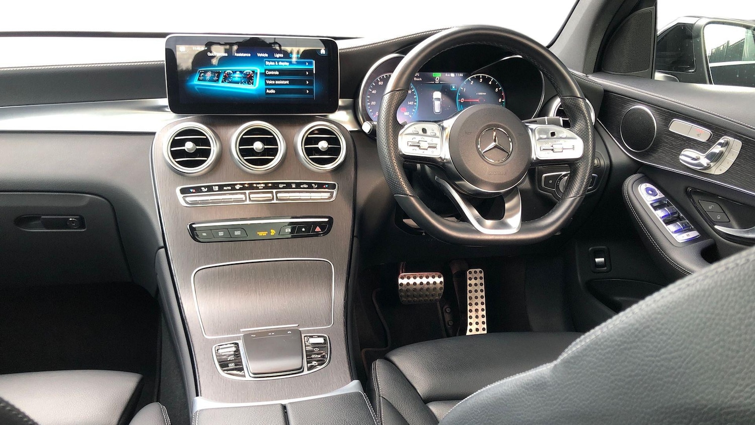 Used Mercedes-Benz GLC 2022 for sale - 77341037: Photo 10