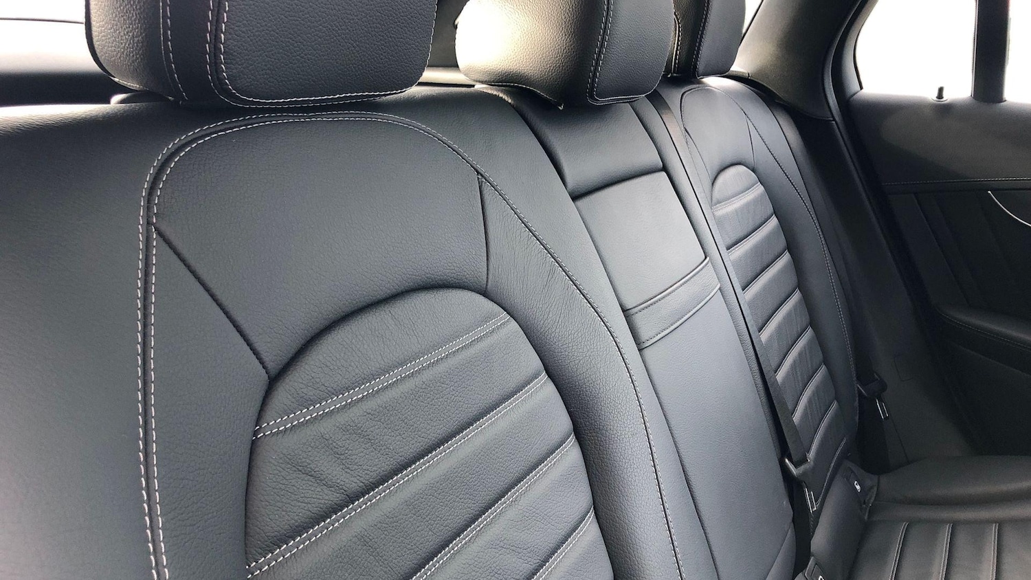 Used Mercedes-Benz GLC 2022 for sale - 77341037: Photo 12