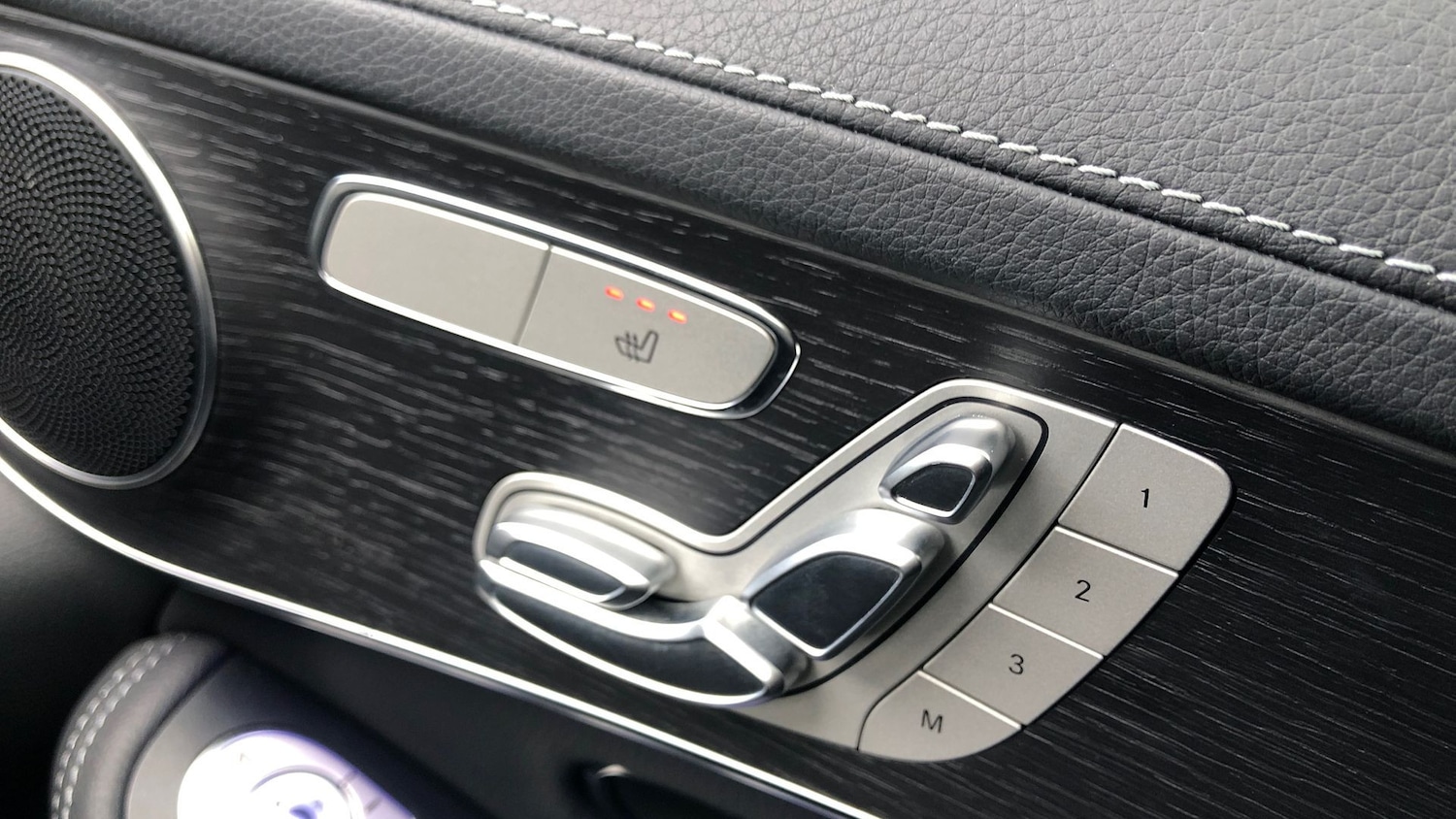 Used Mercedes-Benz GLC 2022 for sale - 77341037: Photo 27