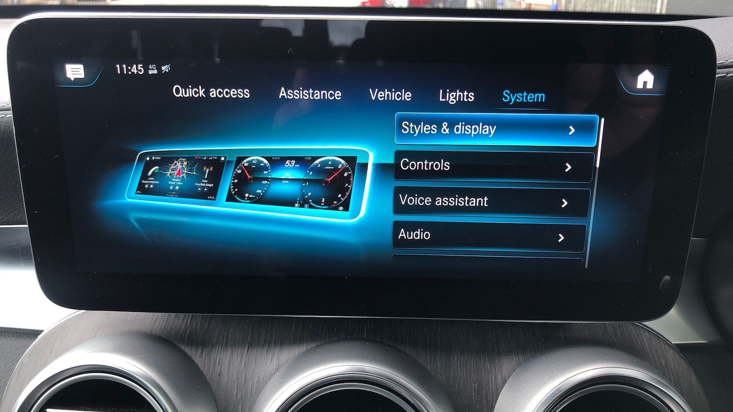 Used Mercedes-Benz GLC 2022 for sale - 77341037: Photo 32