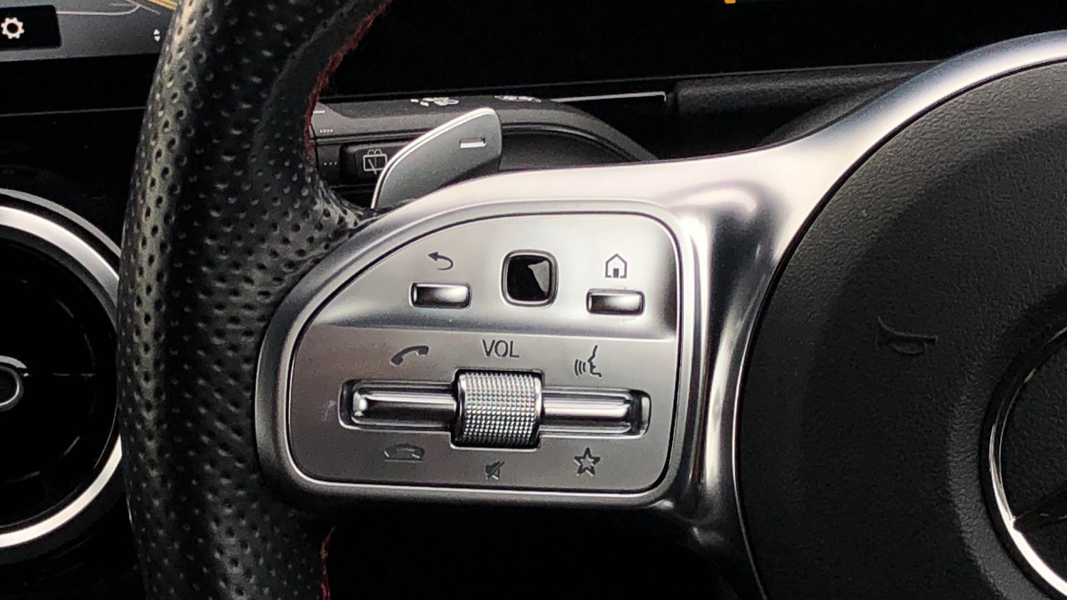 Used Mercedes-Benz GLA 2021 for sale - 76413460: Photo 19