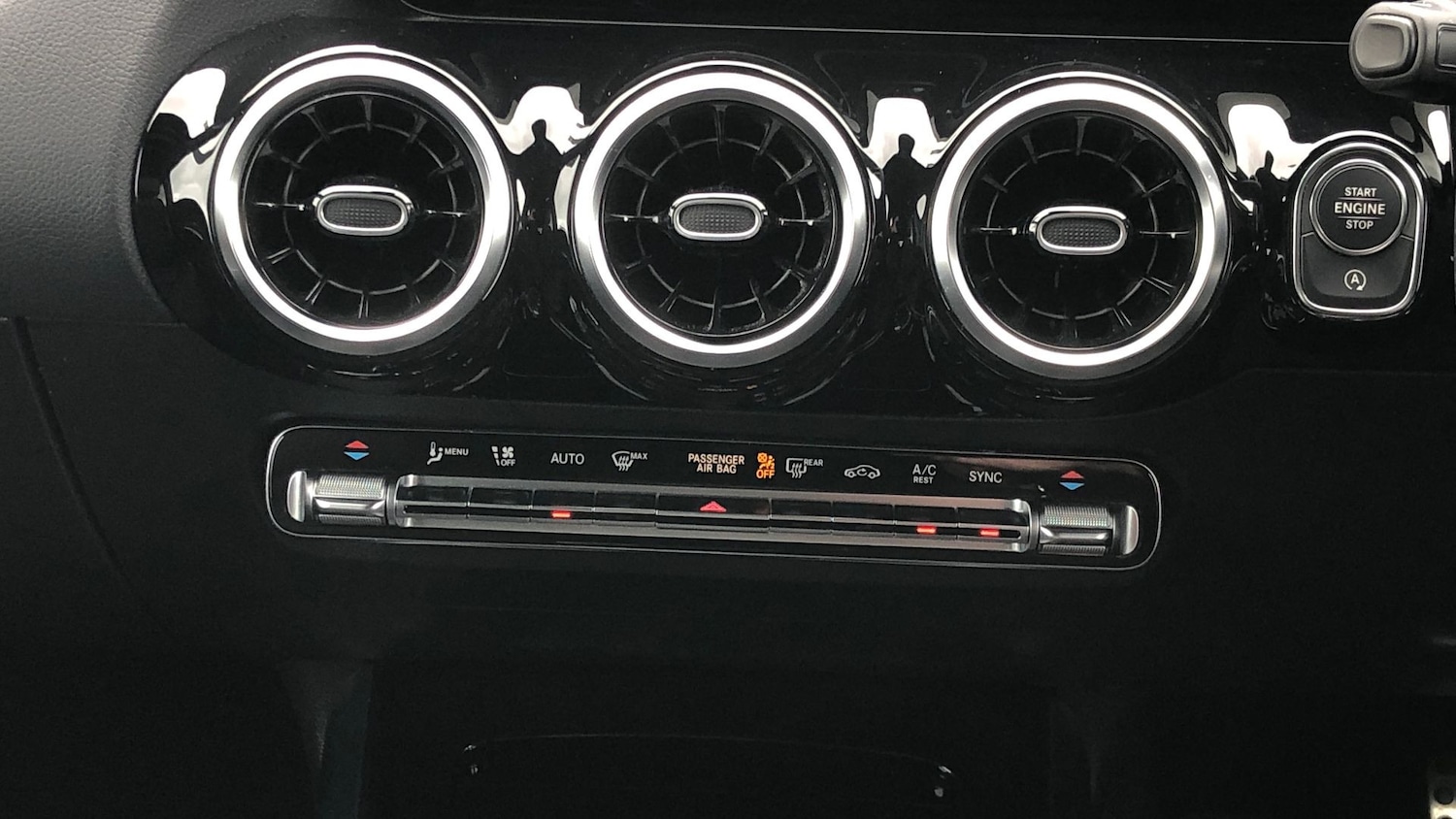 Used Mercedes-Benz GLA 2021 for sale - 76413460: Photo 27