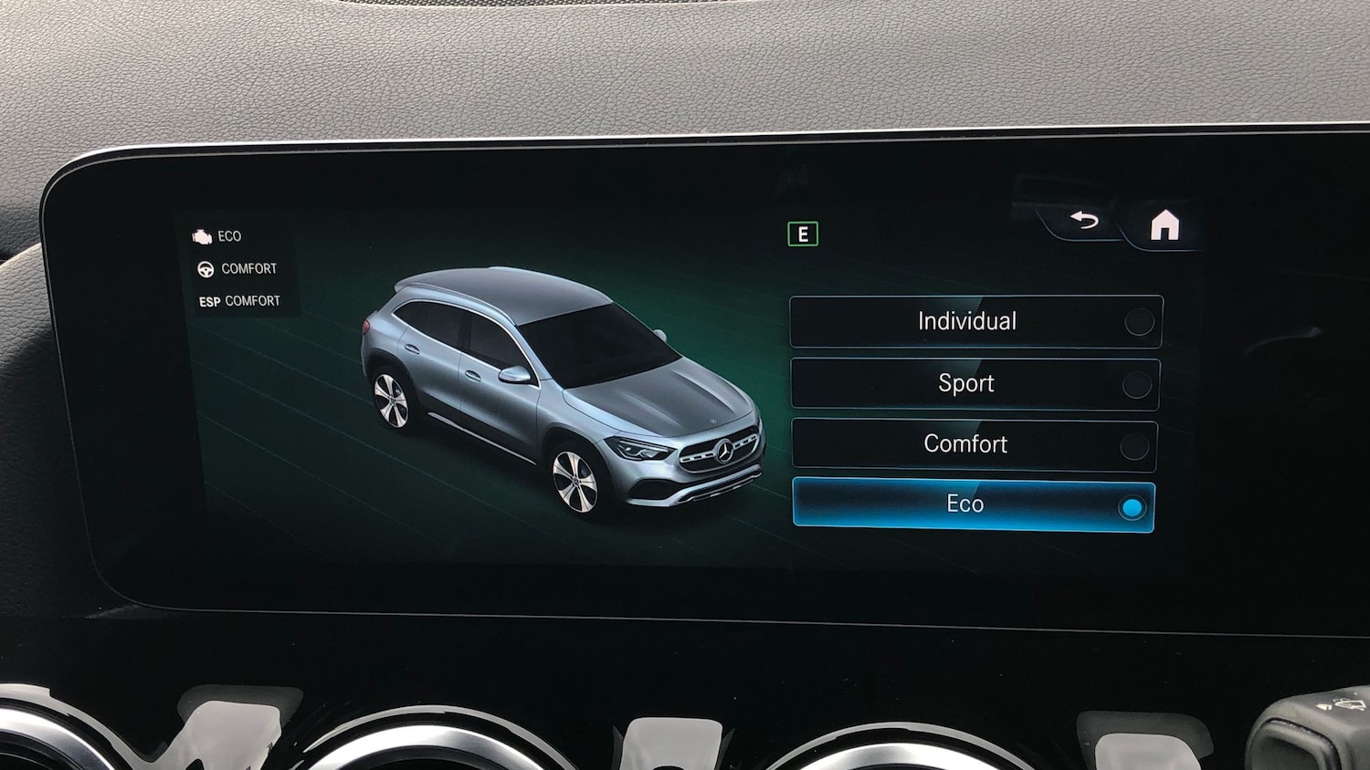 Used Mercedes-Benz GLA 2021 for sale - 76413460: Photo 35