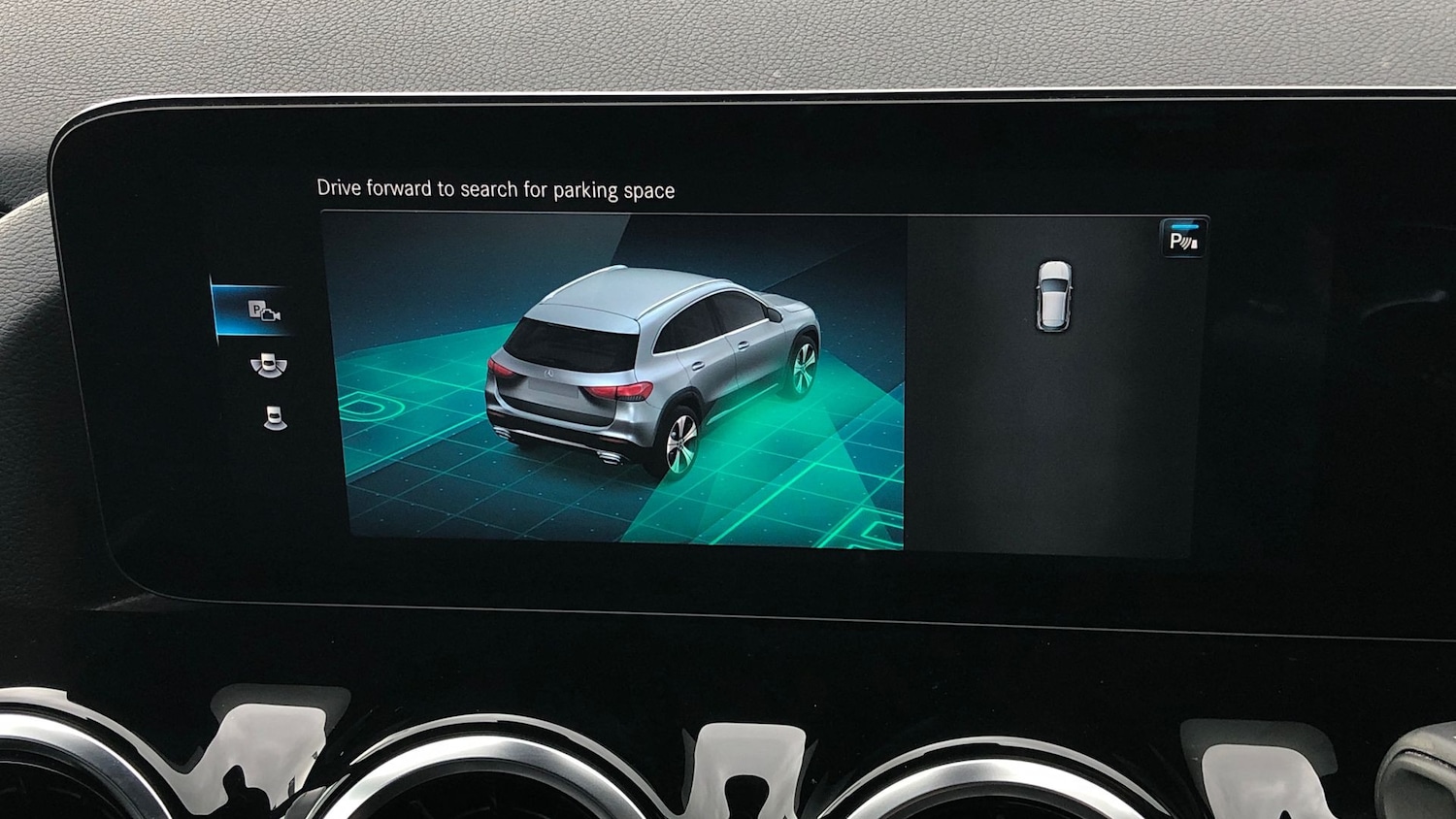 Used Mercedes-Benz GLA 2021 for sale - 76413460: Photo 38