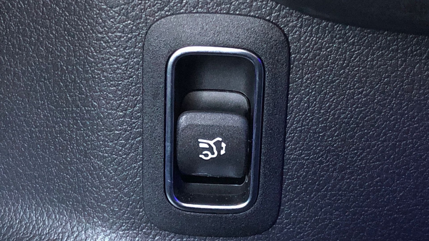 Used Mercedes-Benz EQB 2024 for sale - 76739712: Photo 31