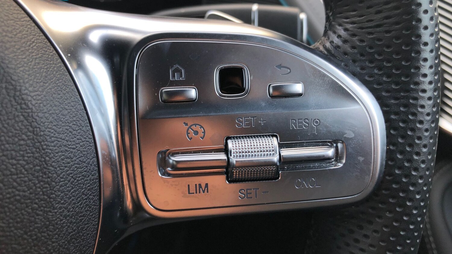 Used Mercedes-Benz EQC 2023 for sale - 77365429: Photo 26