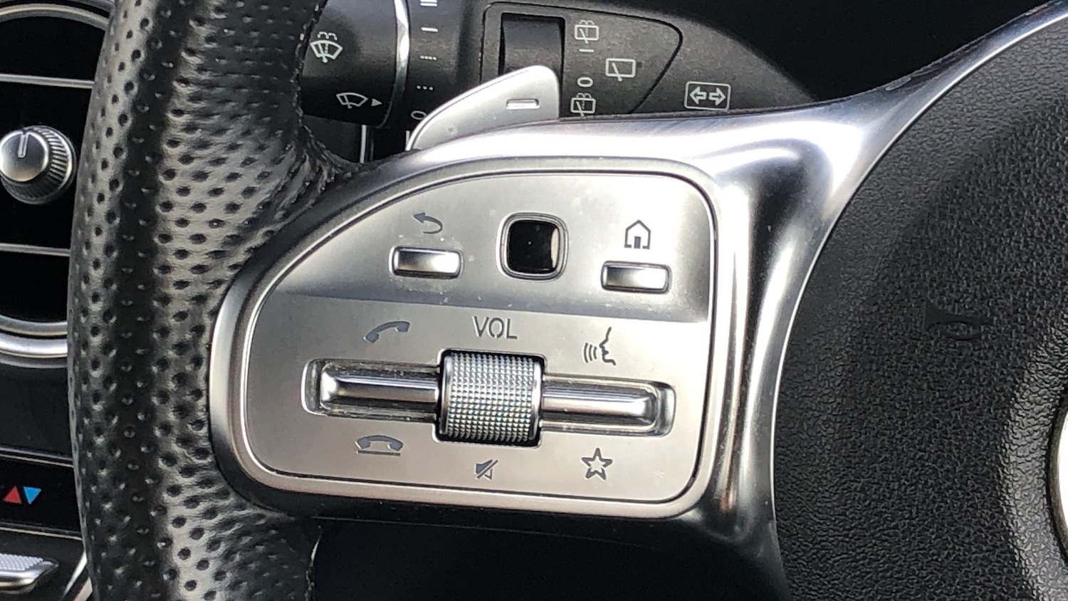 Used Mercedes-Benz GLC 2021 for sale - 76413475: Photo 19