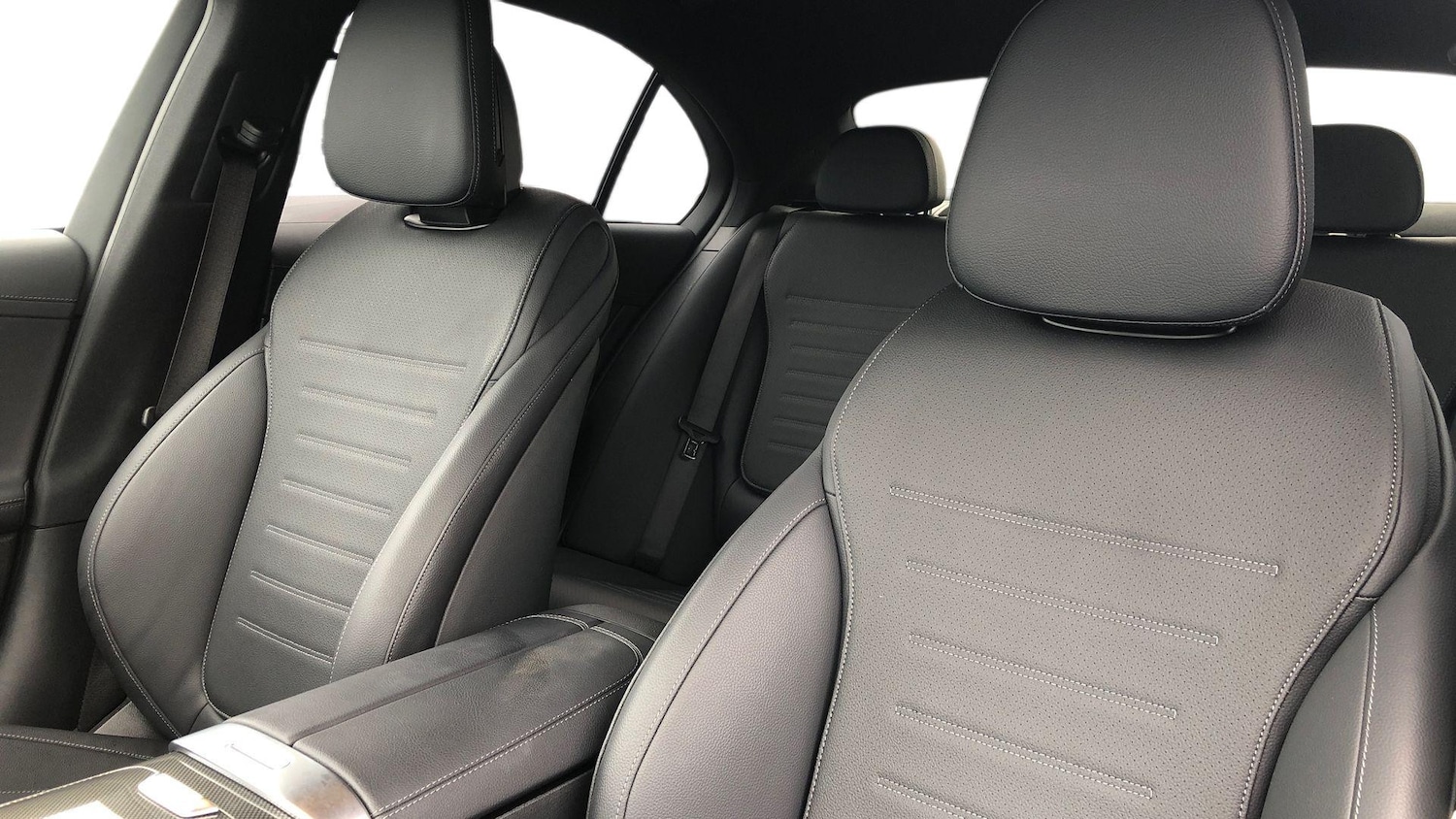 Used Mercedes-Benz C Class 2024 for sale - 76413574: Photo 11