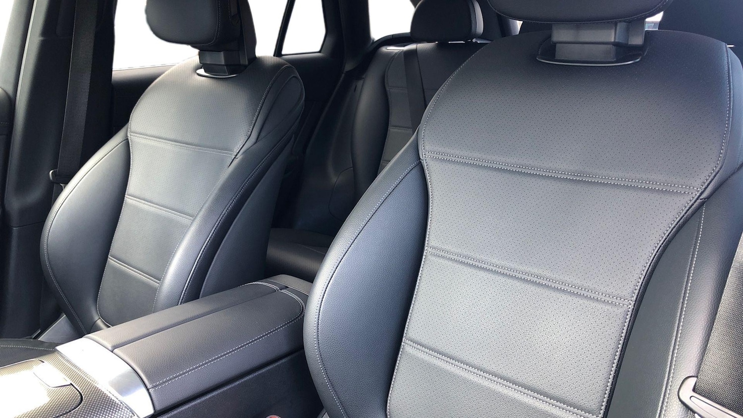 Used Mercedes-Benz GLC 2025 for sale - 77733574: Photo 11