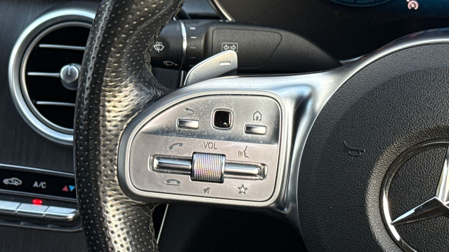 Used Mercedes-Benz C Class 2020 for sale - 77605340: Photo 19