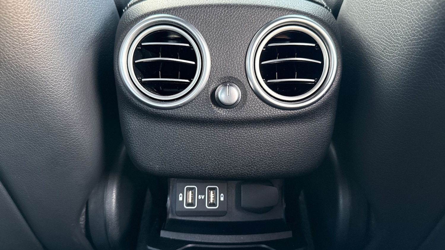 Used Mercedes-Benz C Class 2020 for sale - 77605340: Photo 23