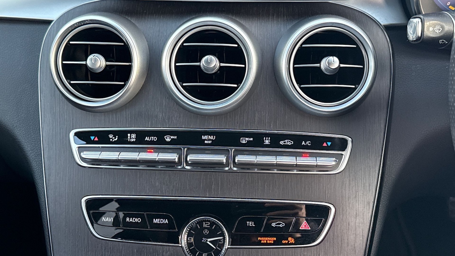 Used Mercedes-Benz C Class 2020 for sale - 77605340: Photo 25