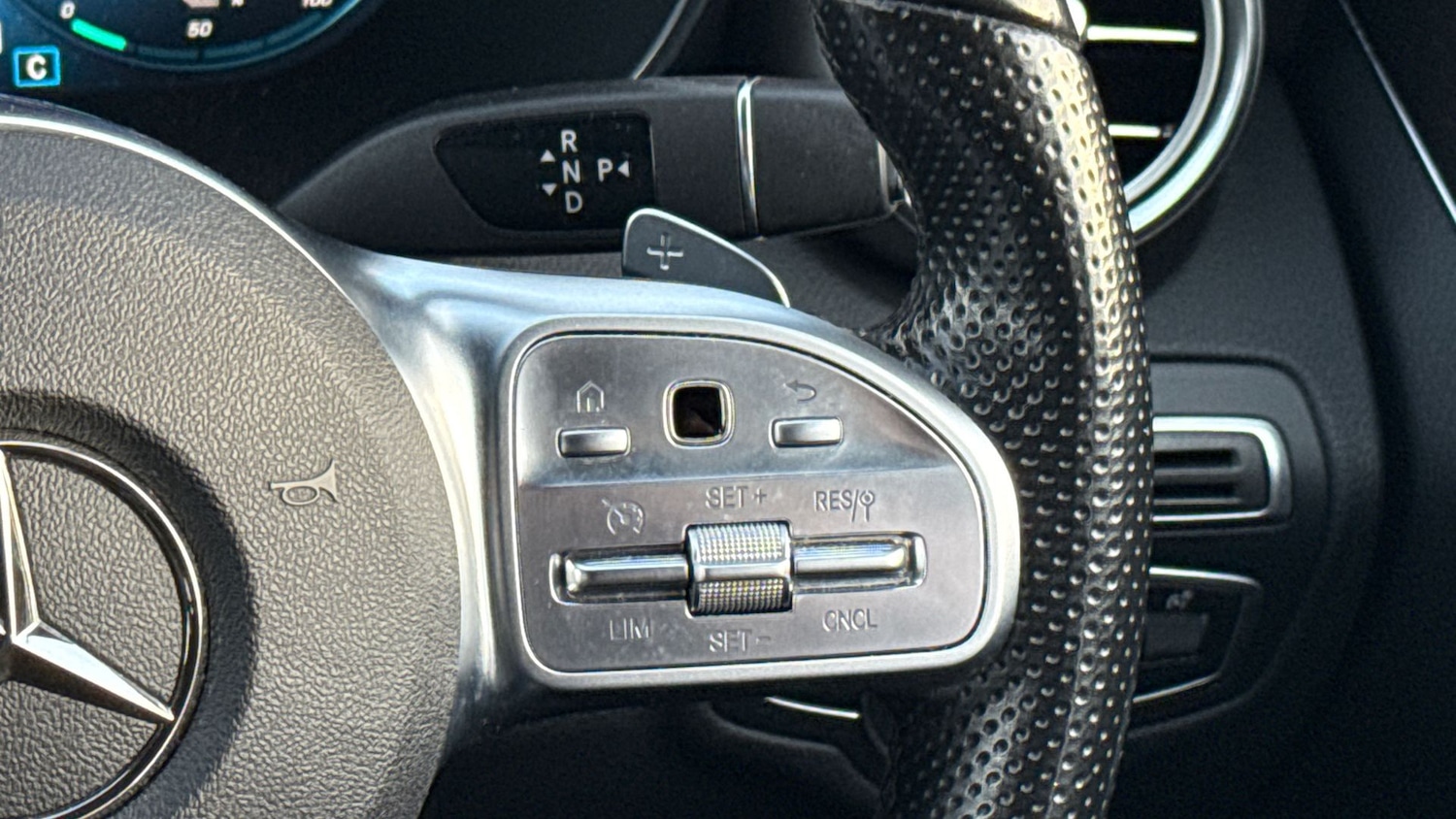 Used Mercedes-Benz C Class 2020 for sale - 77605340: Photo 26