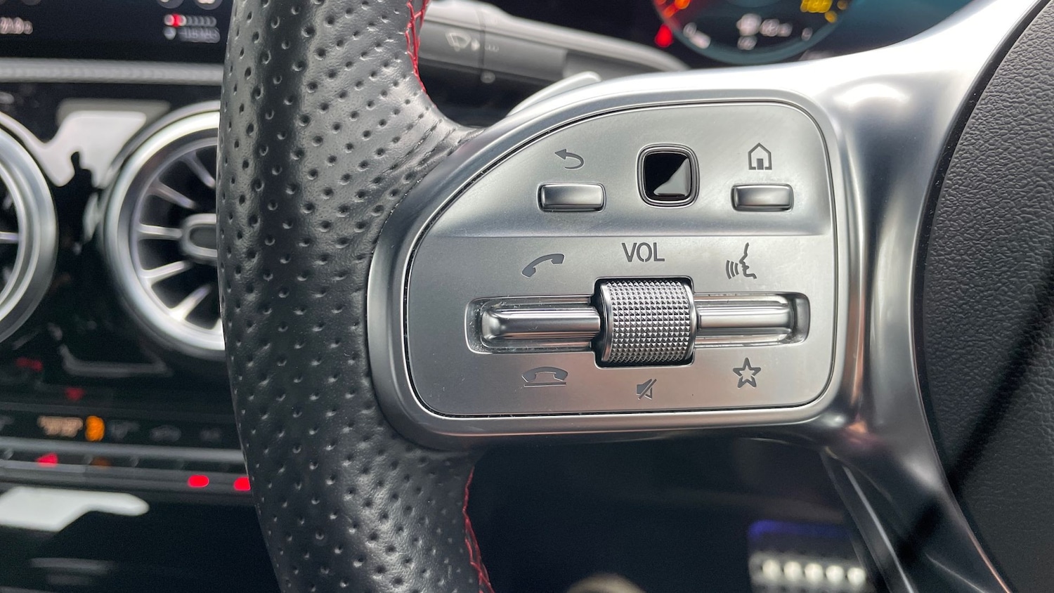 Used Mercedes-Benz A-Class 2023 for sale - 77767118: Photo 19