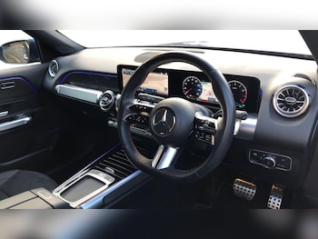 Used Mercedes-Benz GLB 2024 for sale - 77466056: Photo