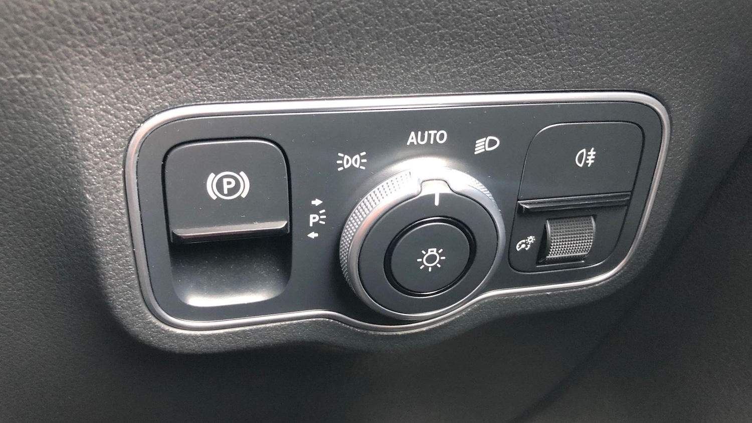 Used Mercedes-Benz GLA 2021 for sale - 77409842: Photo 39