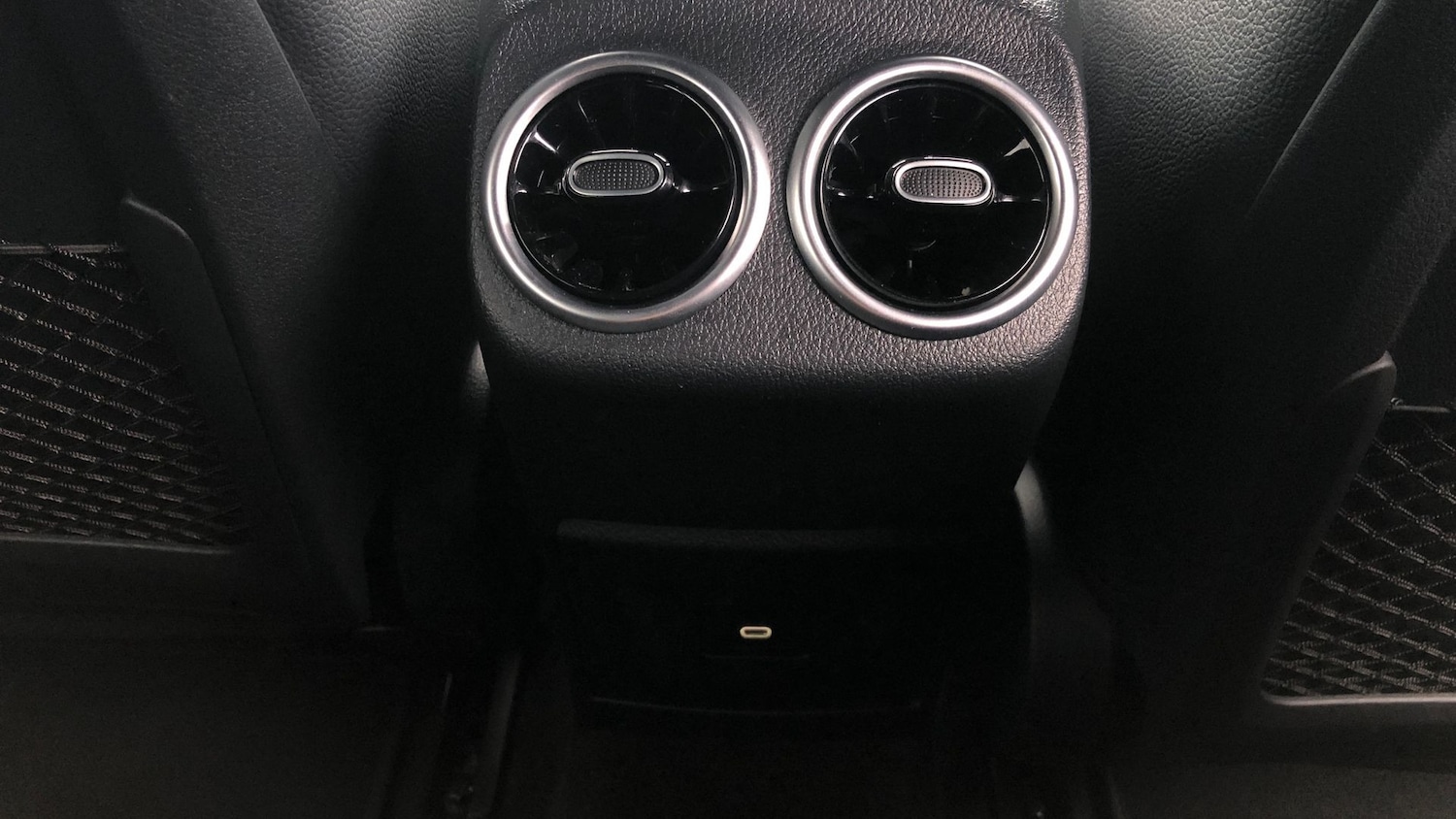 Used Mercedes-Benz CLA 2024 for sale - 76694486: Photo 24