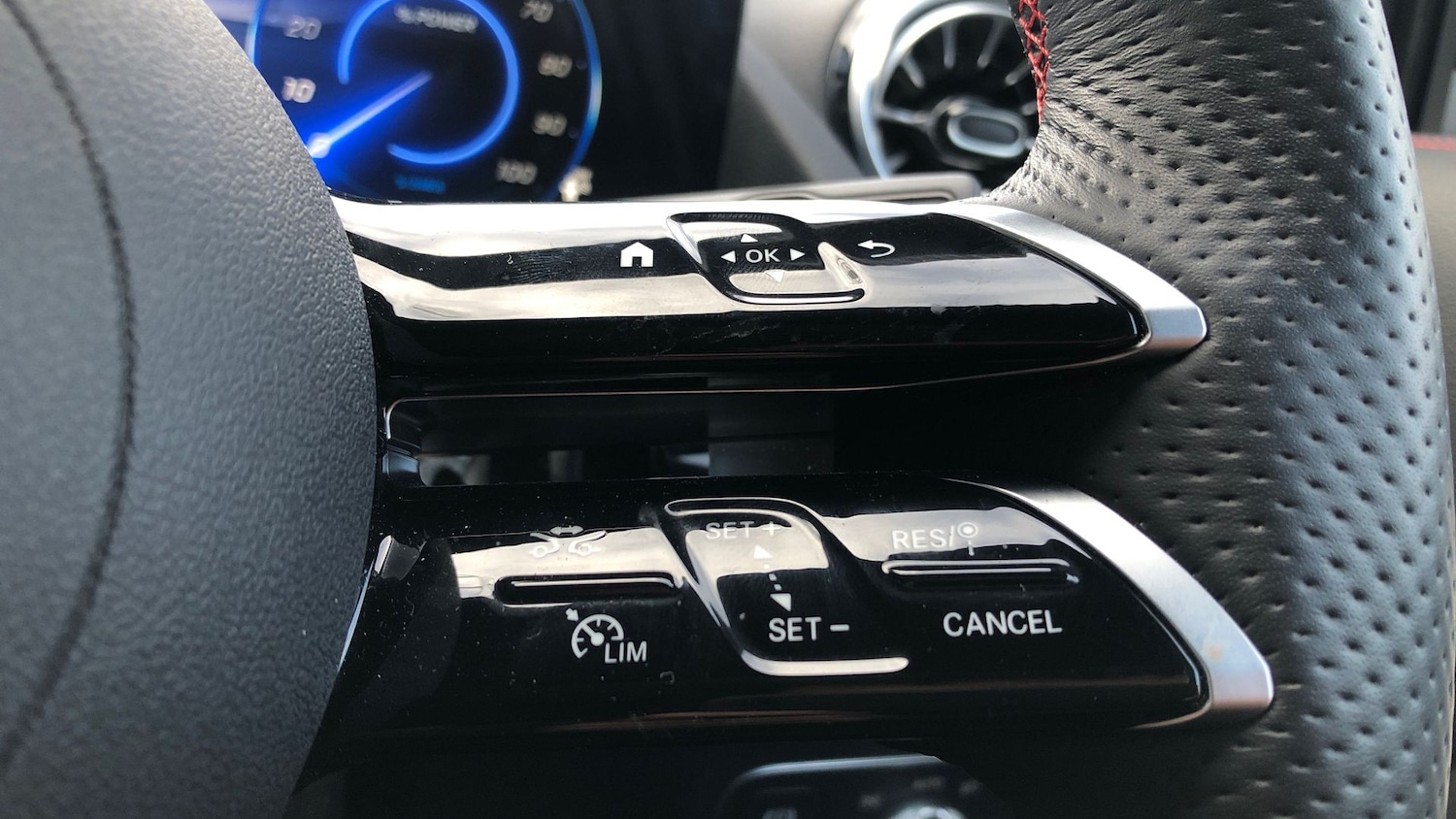 Used Mercedes-Benz EQA 2024 for sale - 77409838: Photo 23